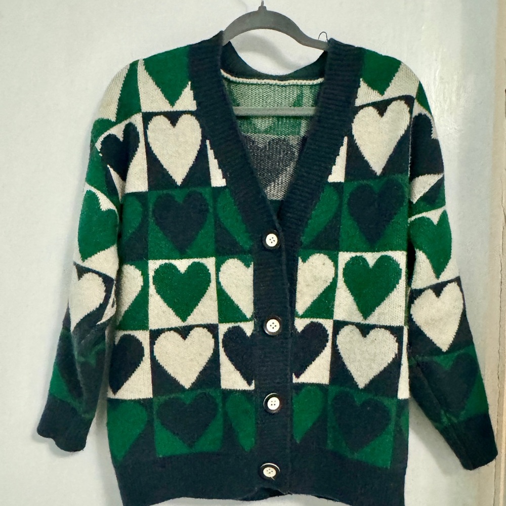 Green heart Cardigan